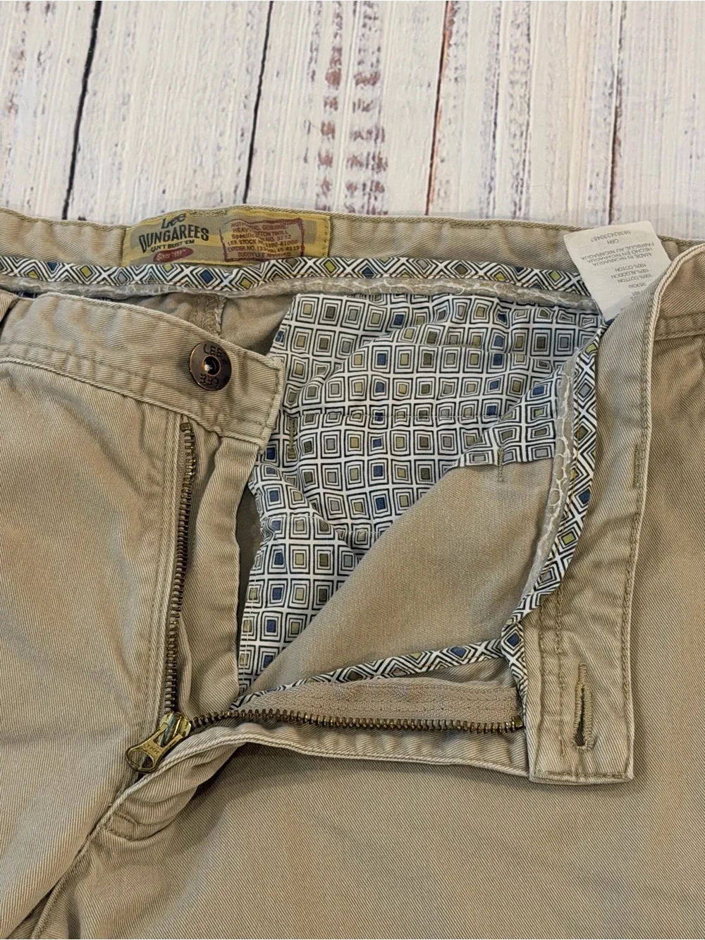 Vintage Lee Dungarees Can’t Bust’em Men’s 36X30 Tank Khaki Chino Pants 90s Y2K